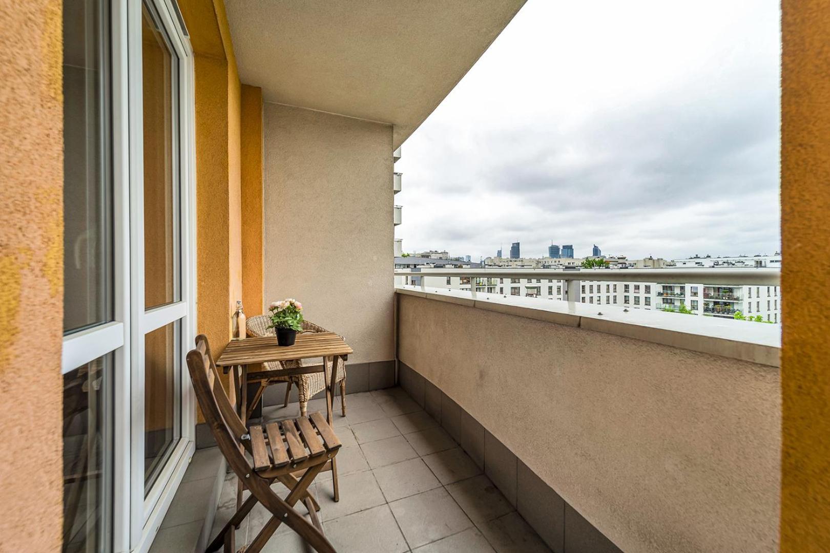 Wola Tower - 60M2, Balcony With City View, Parks Nearby - By Rentujemy Warszawa Exteriör bild